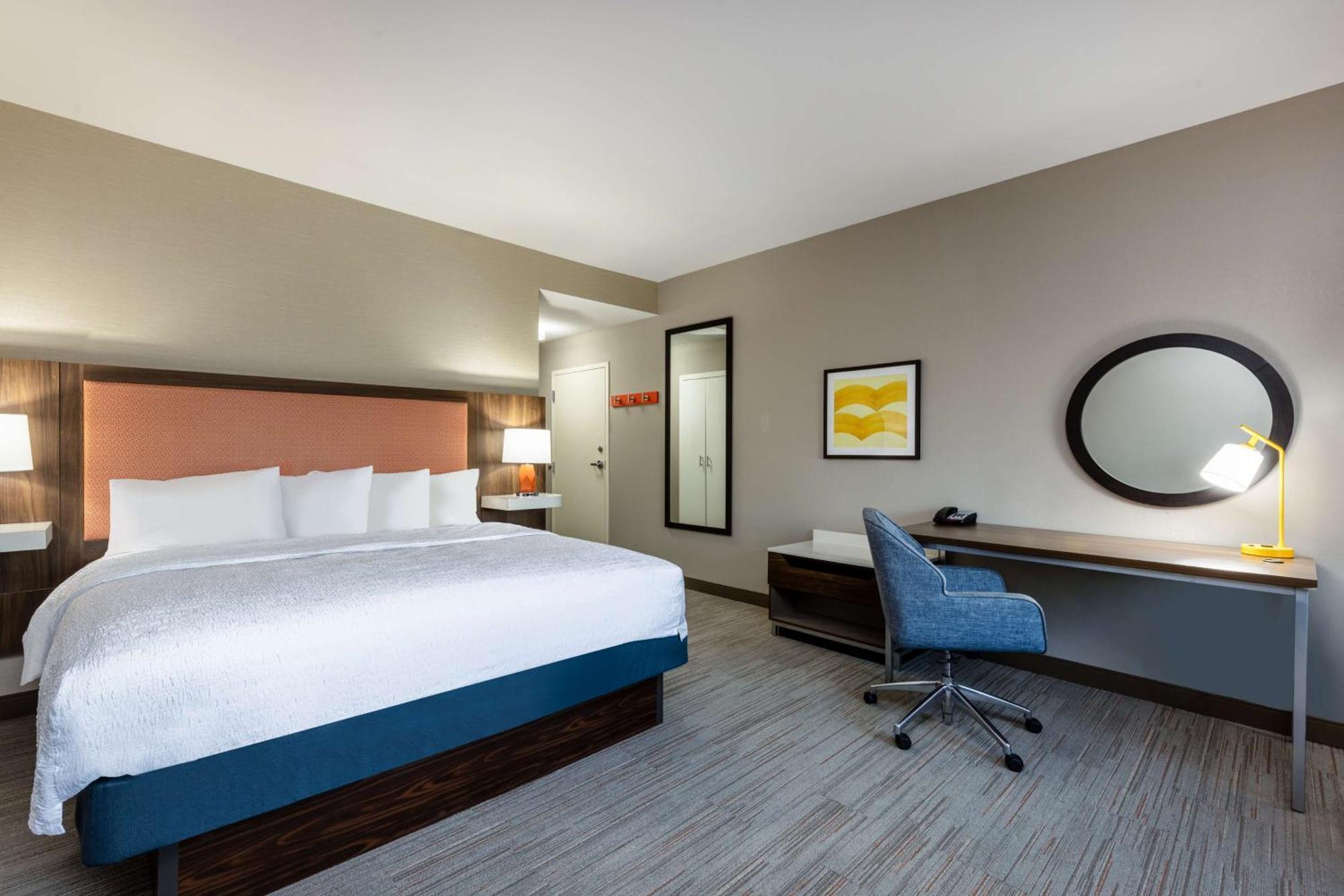 Hampton Inn & Suites Woodward Экстерьер фото